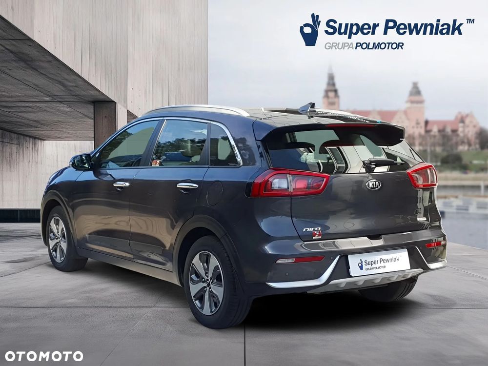 Kia Niro 1.6 GDI Hybrid L - 3