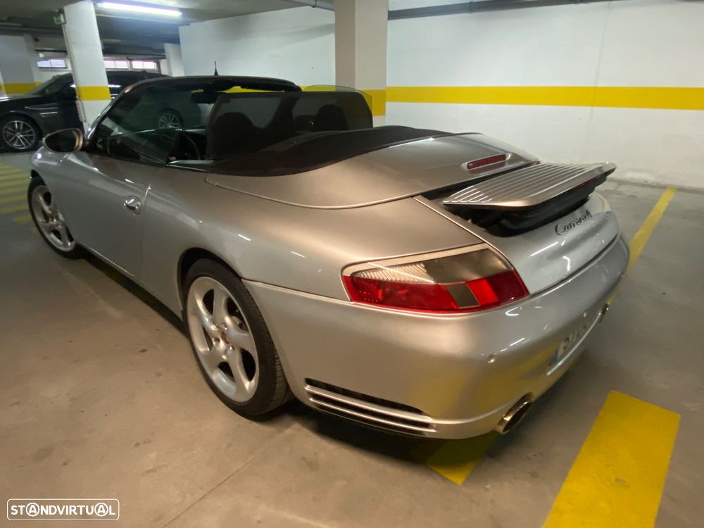 Porsche 911 Série F - 3