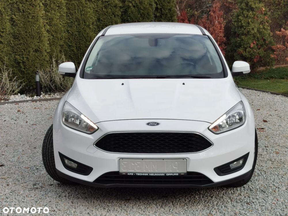 Ford Focus 2.0 TDCi Titanium ASS - 5