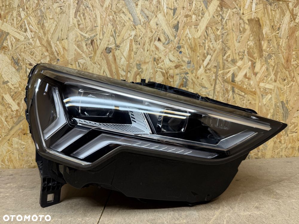 LAMPA PRZÓD PRAWA PRZEDNIA PRAWA MATRIX AUDI Q3 II 83A 83A941036 - 1