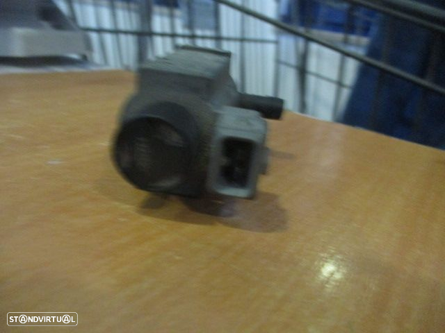 Valvula De Vacuo 077906283B AUDI A8 2003 AUDI A8 2003 - 3