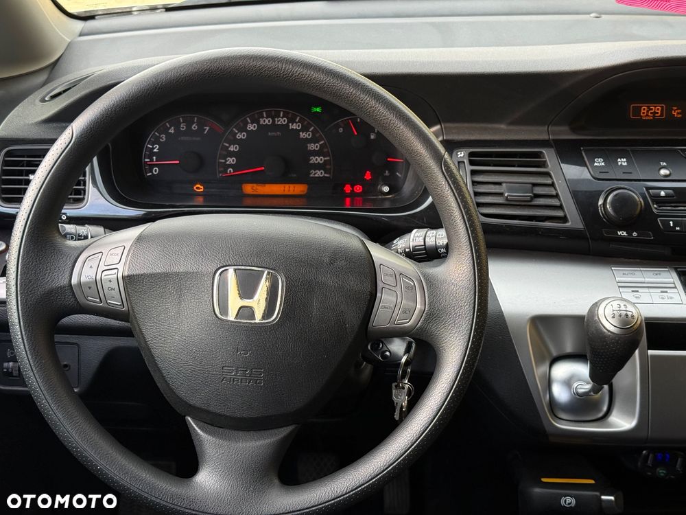 Honda FR-V - 22