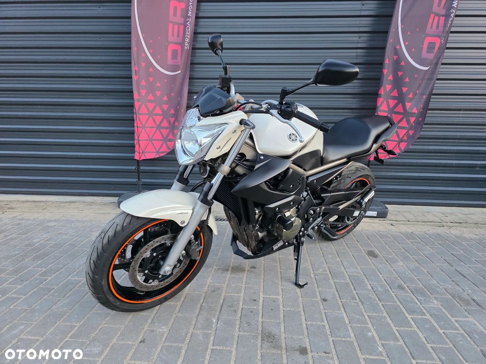 Yamaha XJ - 4