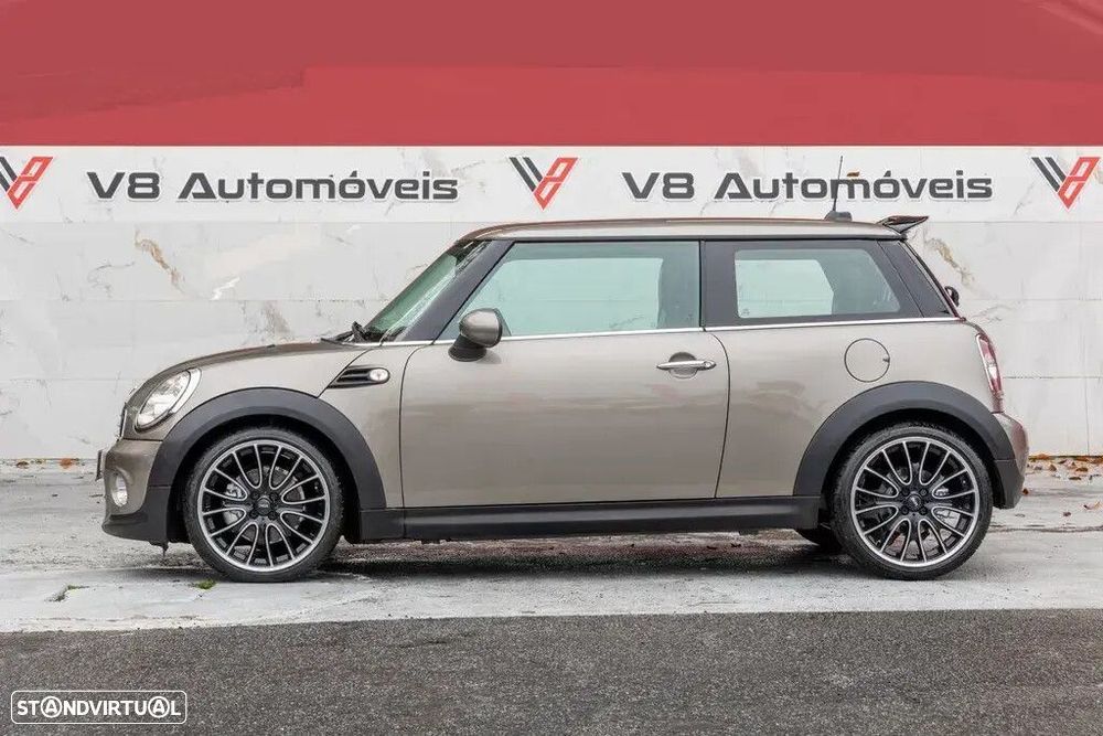 MINI 3 Portas One D - 2