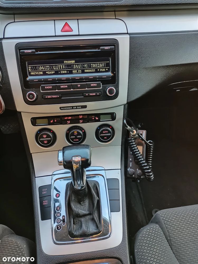 Volkswagen Passat 2.0 TDI DPF Comfortline DSG - 16