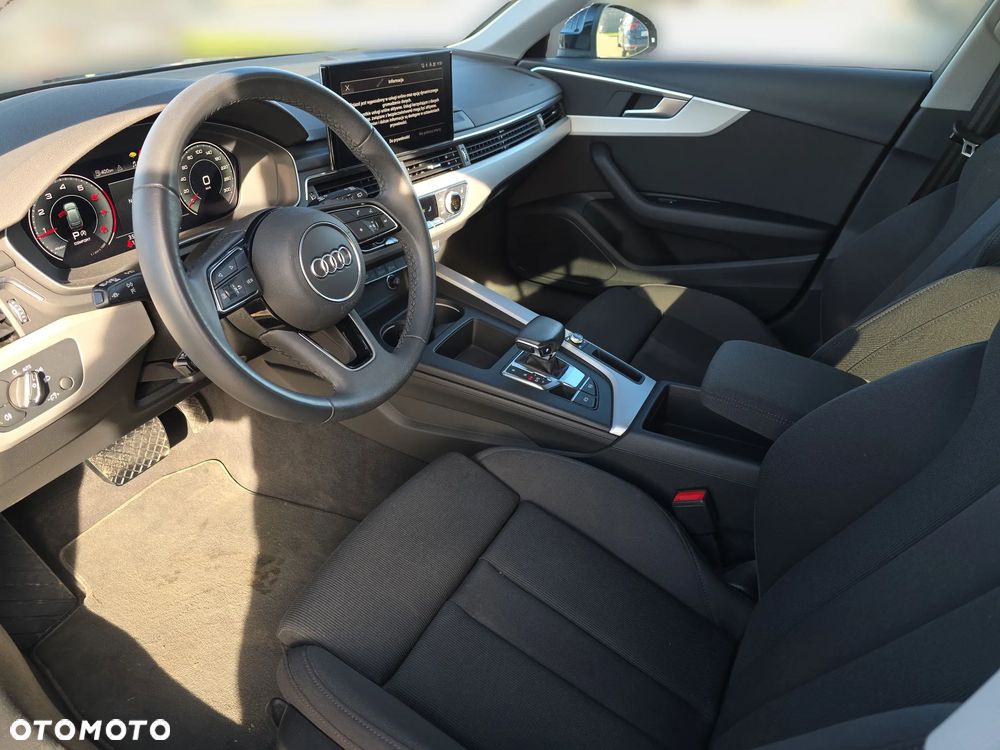 Audi A4 Avant 2023