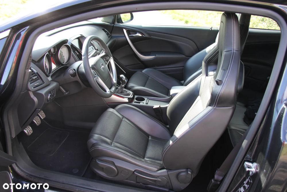 Opel Astra OPC - 9