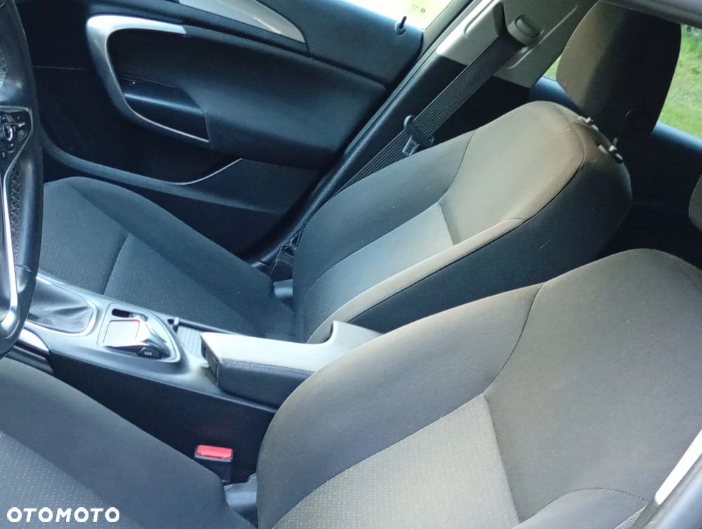 Opel Insignia - 14