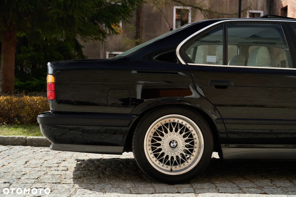 BMW M5 - 4
