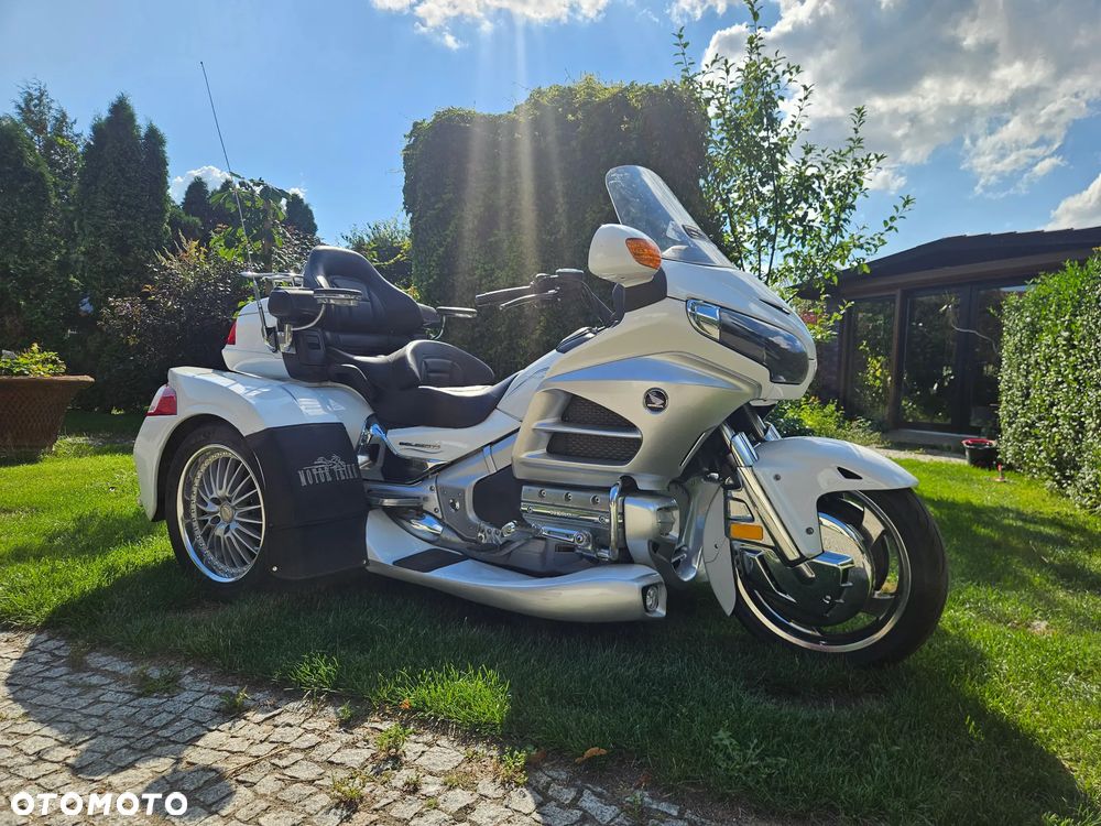 Honda GL - 3