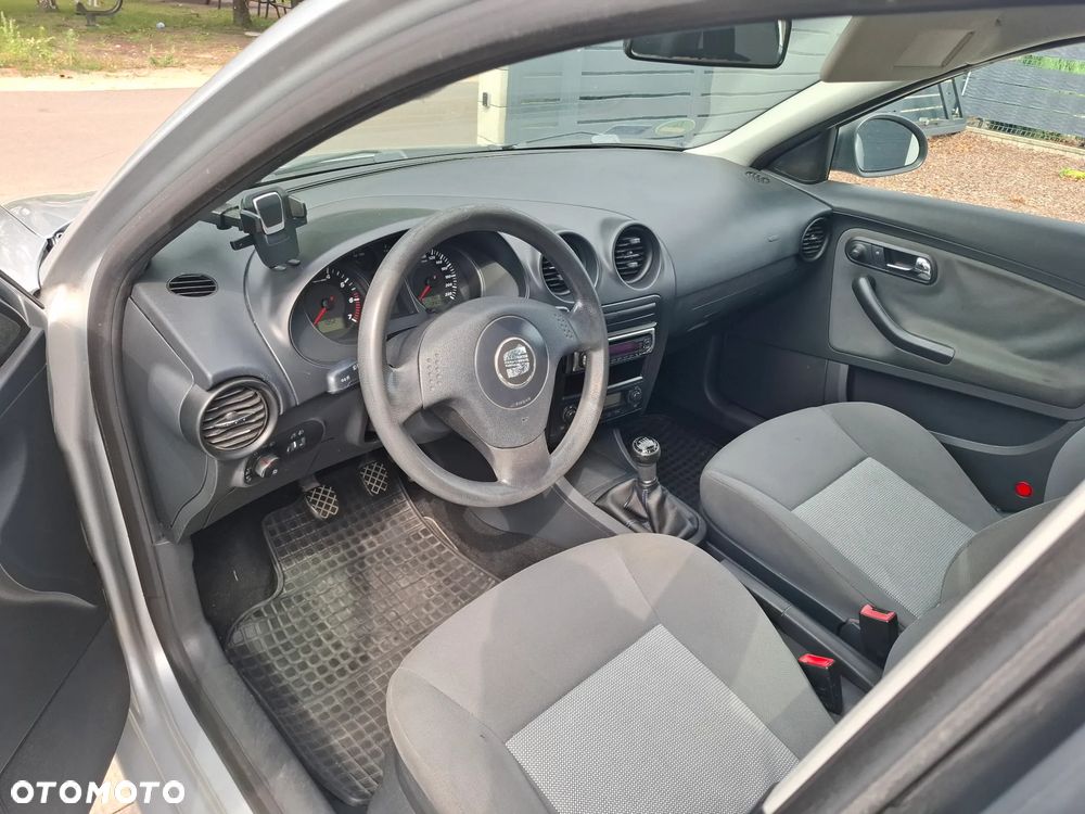 Seat Ibiza 1.2 12V Stella - 9