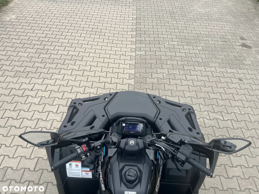 CFMoto CForce - 9