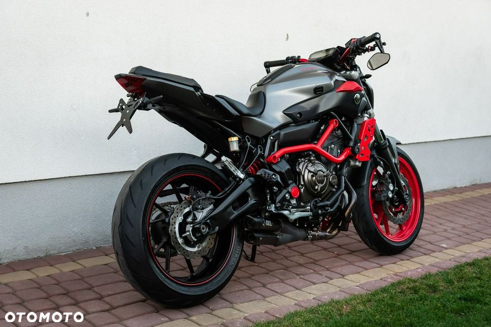 Yamaha MT - 3