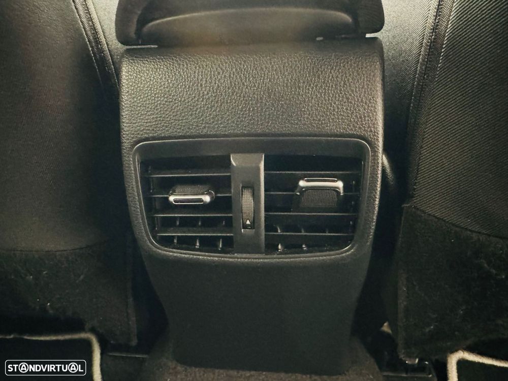 Toyota Corolla Touring Sports 1.8 Hybrid Comfort - 23