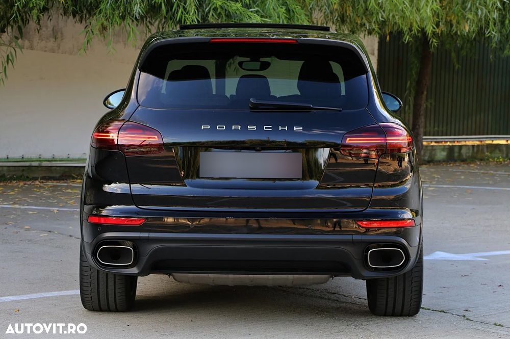 Porsche Cayenne 3.0 L - 11