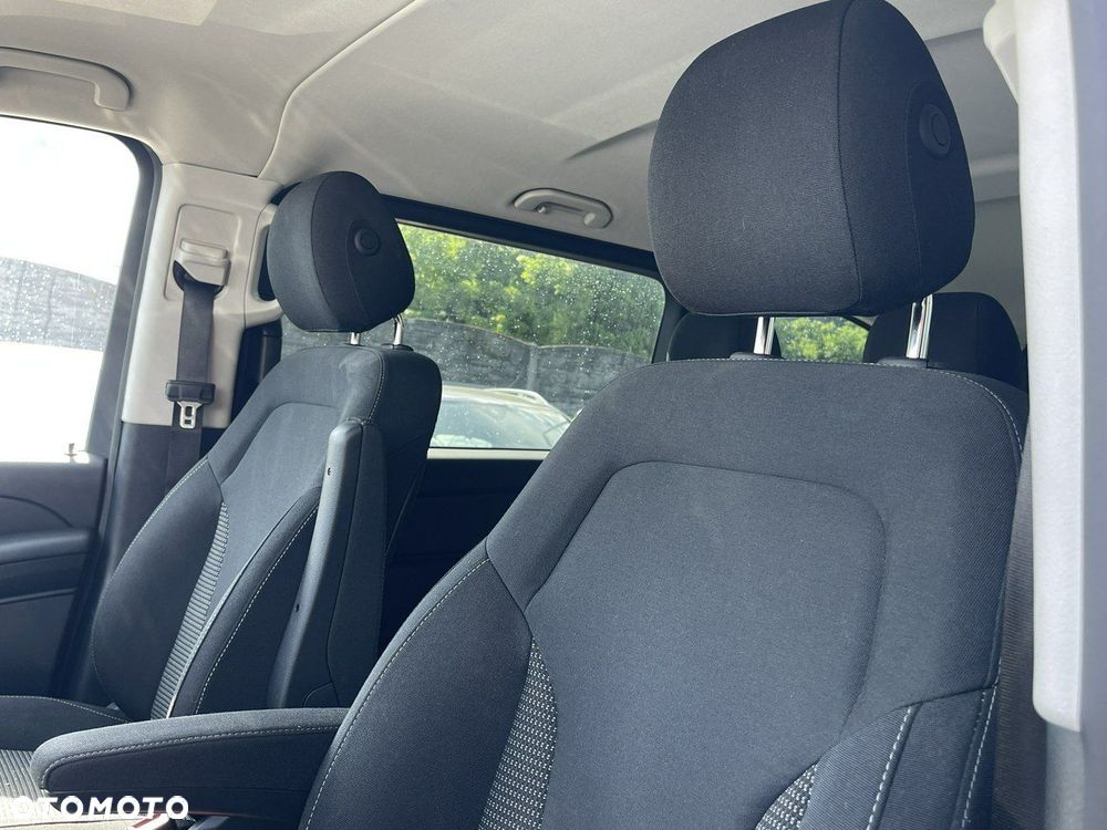 Mercedes-Benz Klasa V 250 d kompakt 4Matic 9G-TRONIC Avantgarde - 13