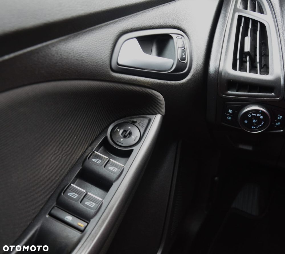 Ford Focus 1.5 TDCi Trend - 27