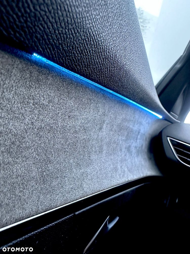 Peugeot 3008 1.5 BlueHDi GT Pack S&S EAT8 - 20