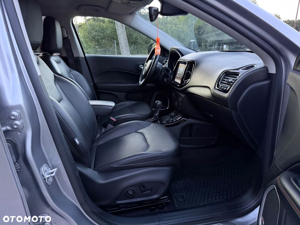 Jeep Compass 2.0 MJD Limited 4WD S&S - 12