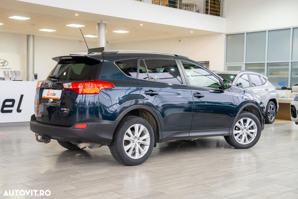 Toyota RAV4 - 12