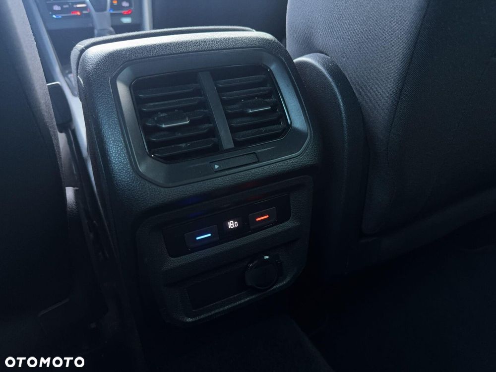 Volkswagen Tiguan 1.5 TSI EVO Life - 33