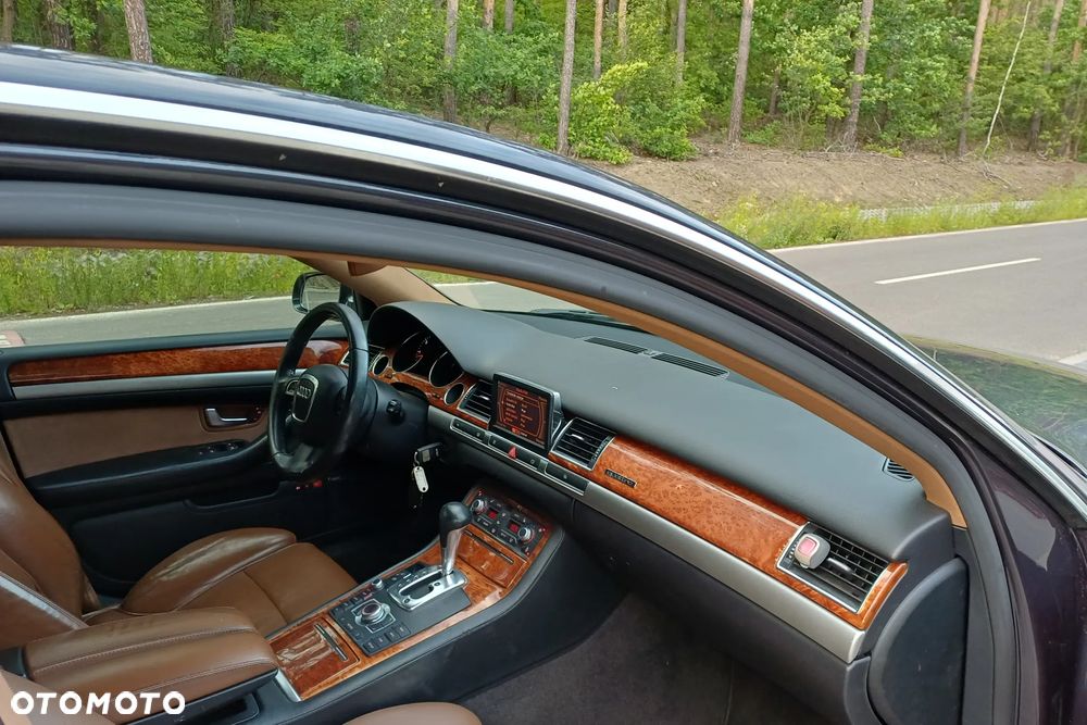 Audi A8 4.2 TDI Quattro - 10