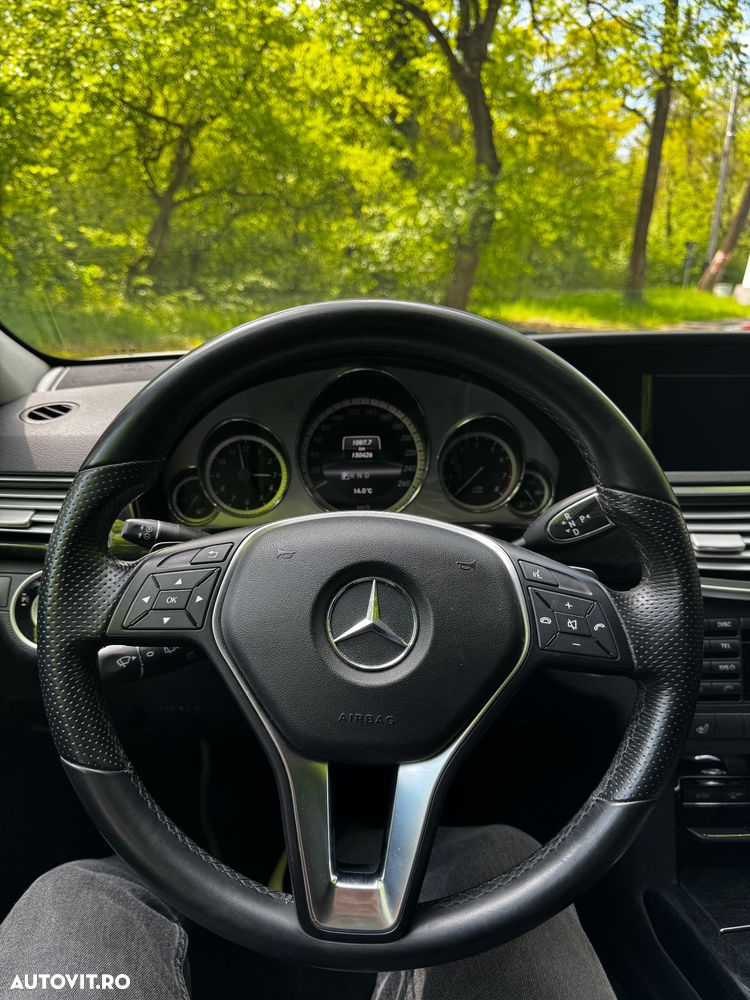 Mercedes-Benz E - 23