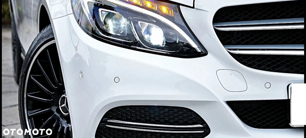 Mercedes-Benz Klasa C 180 CGI BlueEff Avantgarde - 9