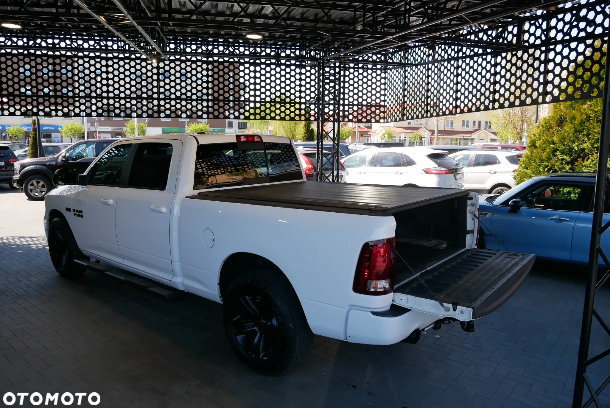 Dodge RAM 1500 5.7 4x4 - 33