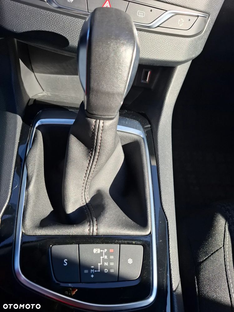 Peugeot 308 - 21