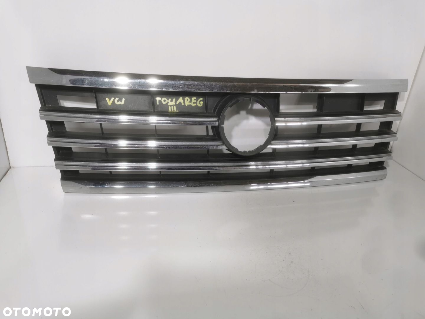GRILL ATRAPA CHŁODNIC VW TOUAREG III - 4