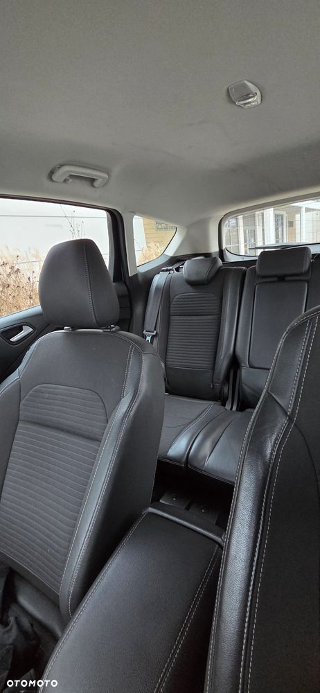 Ford Kuga 1.5 EcoBoost 2x4 Titanium - 17