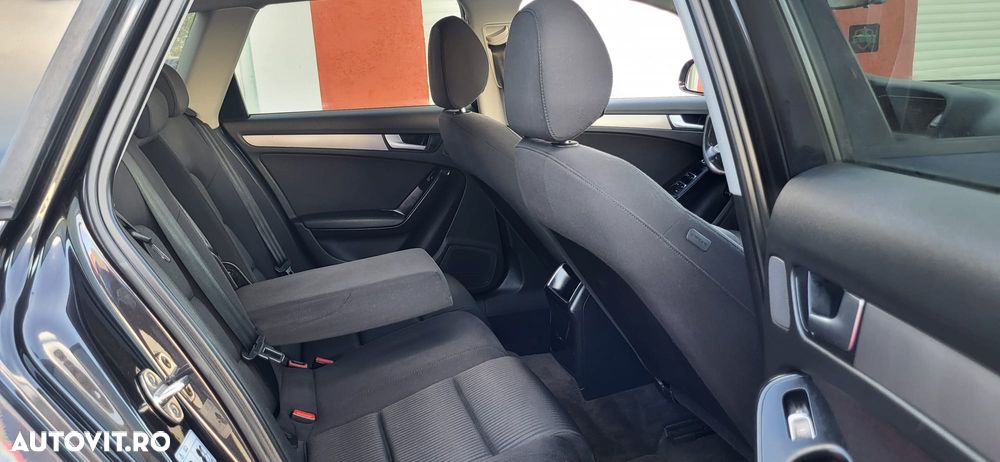 Audi A4 2.0 TDI DPF multitronic Ambiente - 17