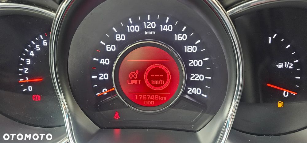 Kia Ceed 1.4 CVVT Spirit - 35