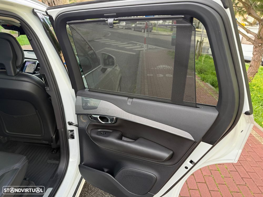 Volvo XC 90 2.0 D5 Inscription AWD - 40