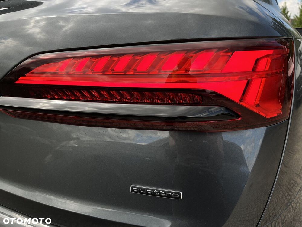 Audi Q7 - 12