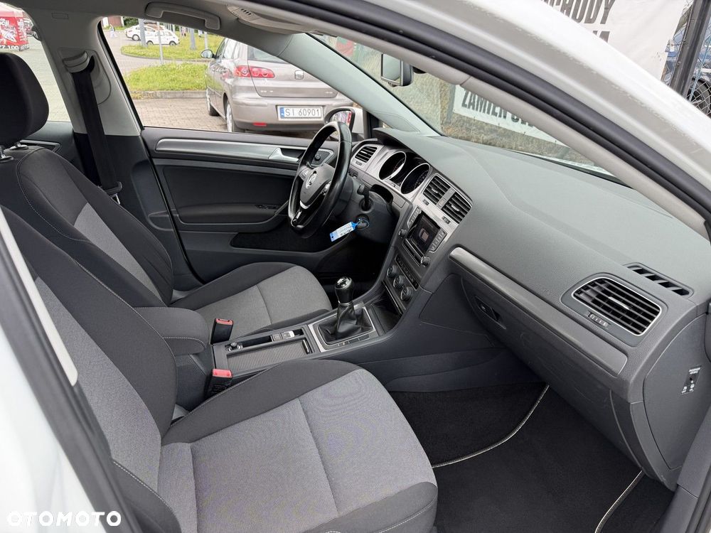 Volkswagen Golf Variant 1.6 TDI BMT Comfortline - 25