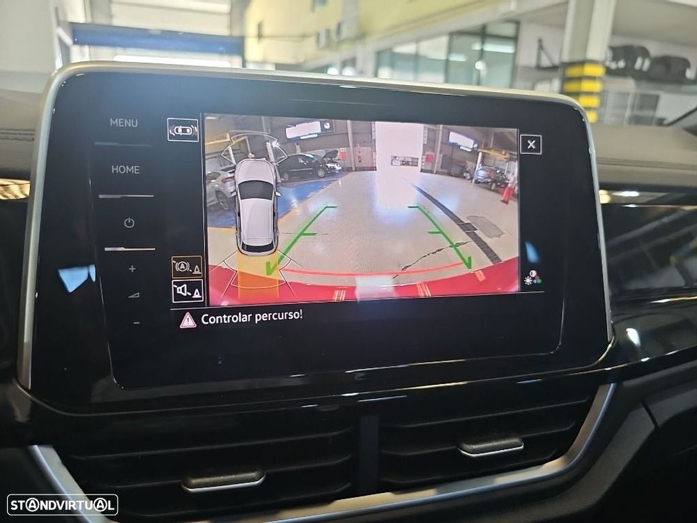 VW T-Roc 1.5 TSI R-Line DSG - 18