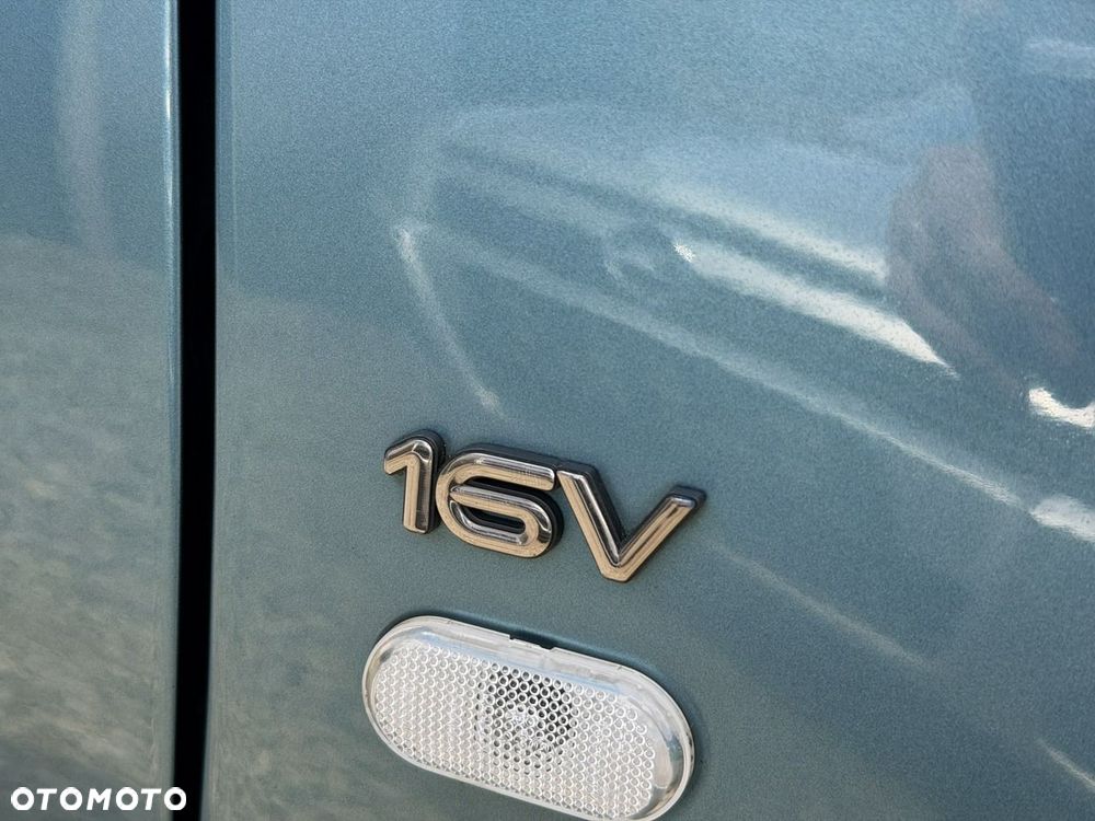 Renault Twingo - 11