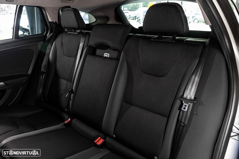 Volvo V60 2.0 D4 Summum - 20