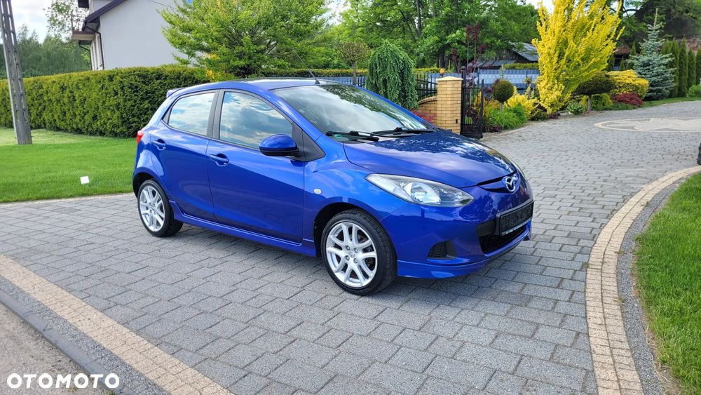 Mazda 2 - 4