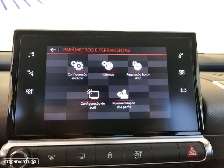 Citroën C4 Cactus 1.5 BlueHDi Shine Pack - 24