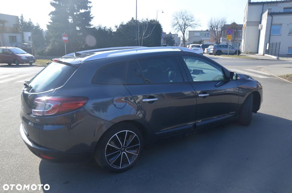 Renault Megane 1.9 dCi FAP Dynamique - 5