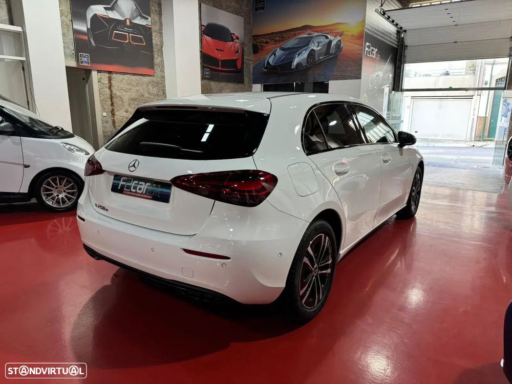 Mercedes-Benz A 250 - 7