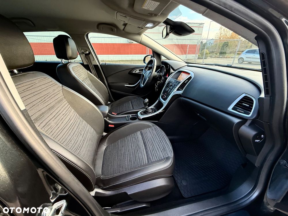 Opel Astra 1.4 T Energy EU6 - 6