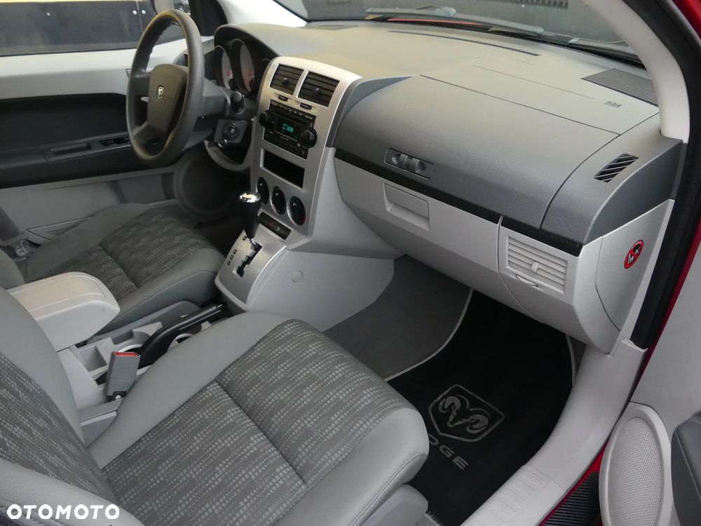 Dodge Caliber 2.0 CVT SE - 6