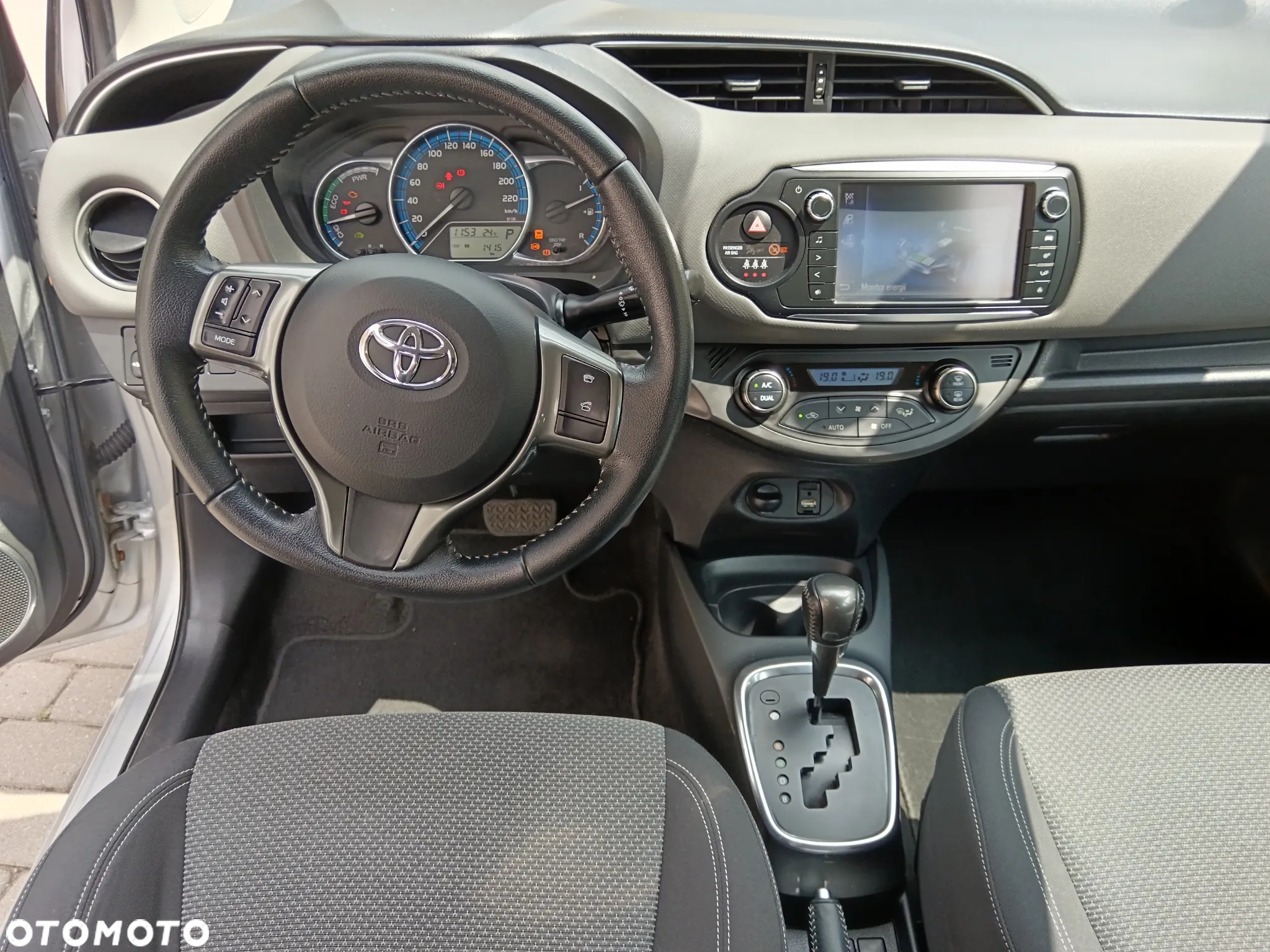 Toyota Yaris - 9