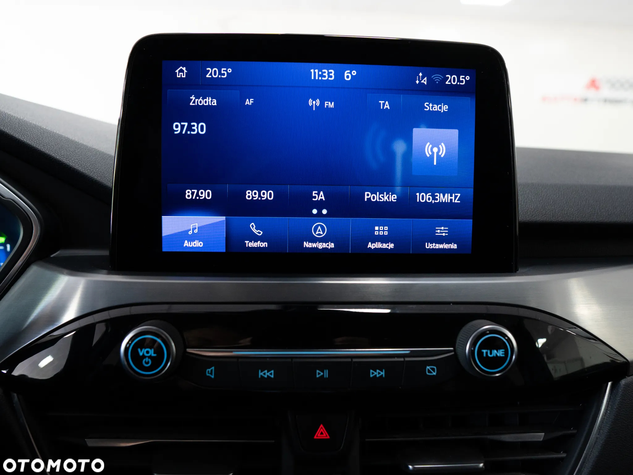 Ford Kuga 2.5 FHEV FWD Titanium X - 18