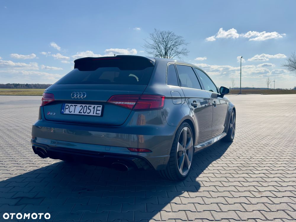 Audi RS3 Sportback - 8