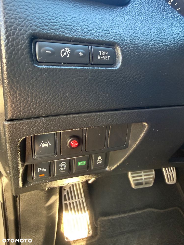 Nissan Qashqai 1.6 DCi N-Connecta Xtronic EU6 - 19